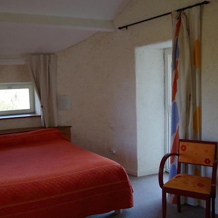 Gites Du Manoir De Goandour Crozon Rum bild